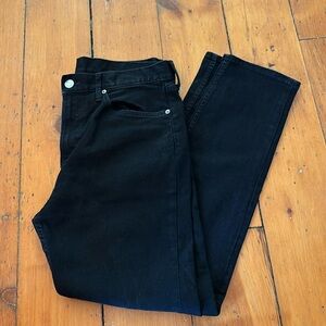 Slim fit men’s black jeans
